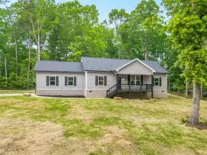 297 Scooter Drive, Graysville, TN