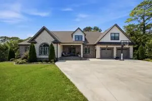6805 Lakeshore Drive, Chattanooga, TN